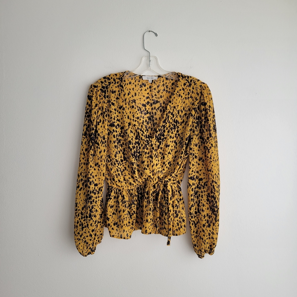 SAGE & CITRUS Yellow Faux Wrap Spotted Dot Casual Blouse